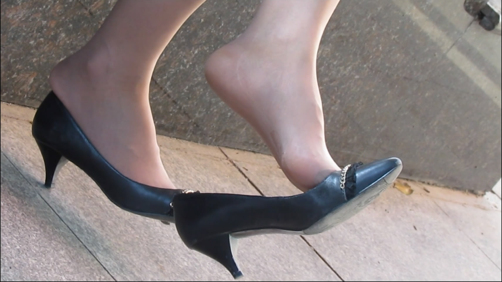 streetsnapdangl[00 00 18][20181201 002148 1]